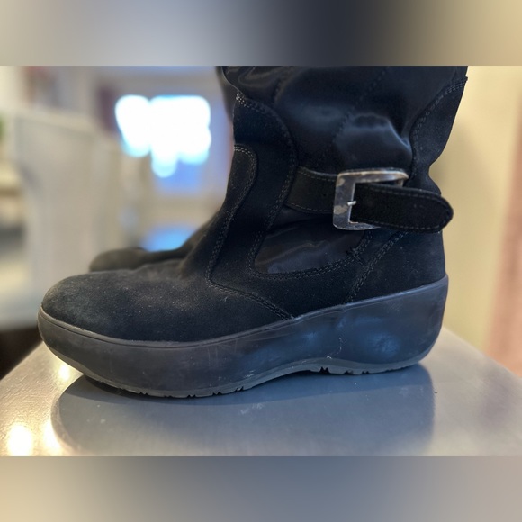 Pajar Lined Women’s Winter Boots - Picture 3 of 8